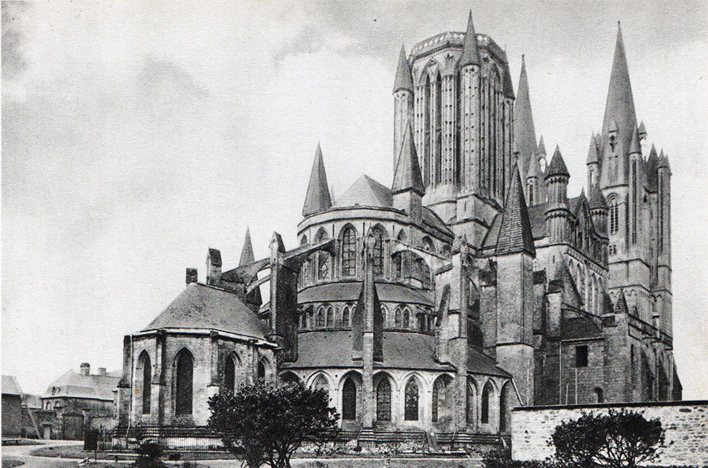 coutances 02