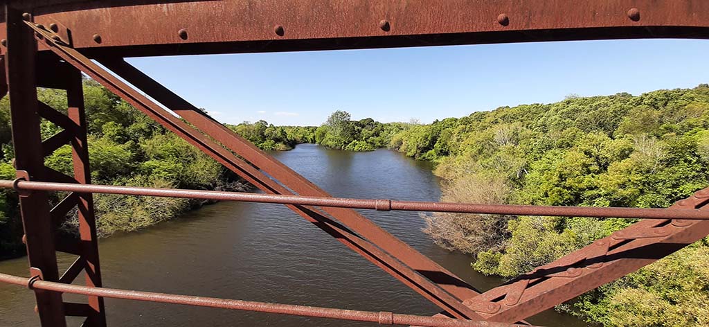 puente negro 01
