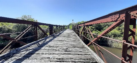 El Puente Negro