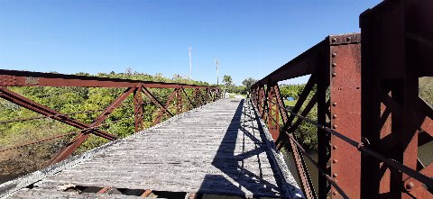 El Puente Negro