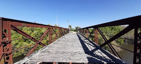 El Puente Negro