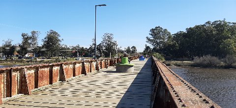 Puente Ferroviario Parque del Plata
