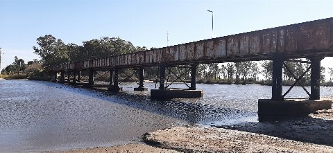 Puente Ferroviario Parque del Plata