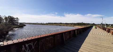 Puente Ferroviario Parque del Plata