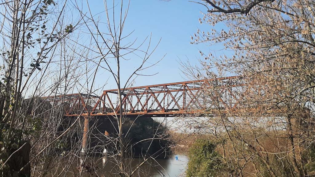 Puente abandonado de Paso Pache